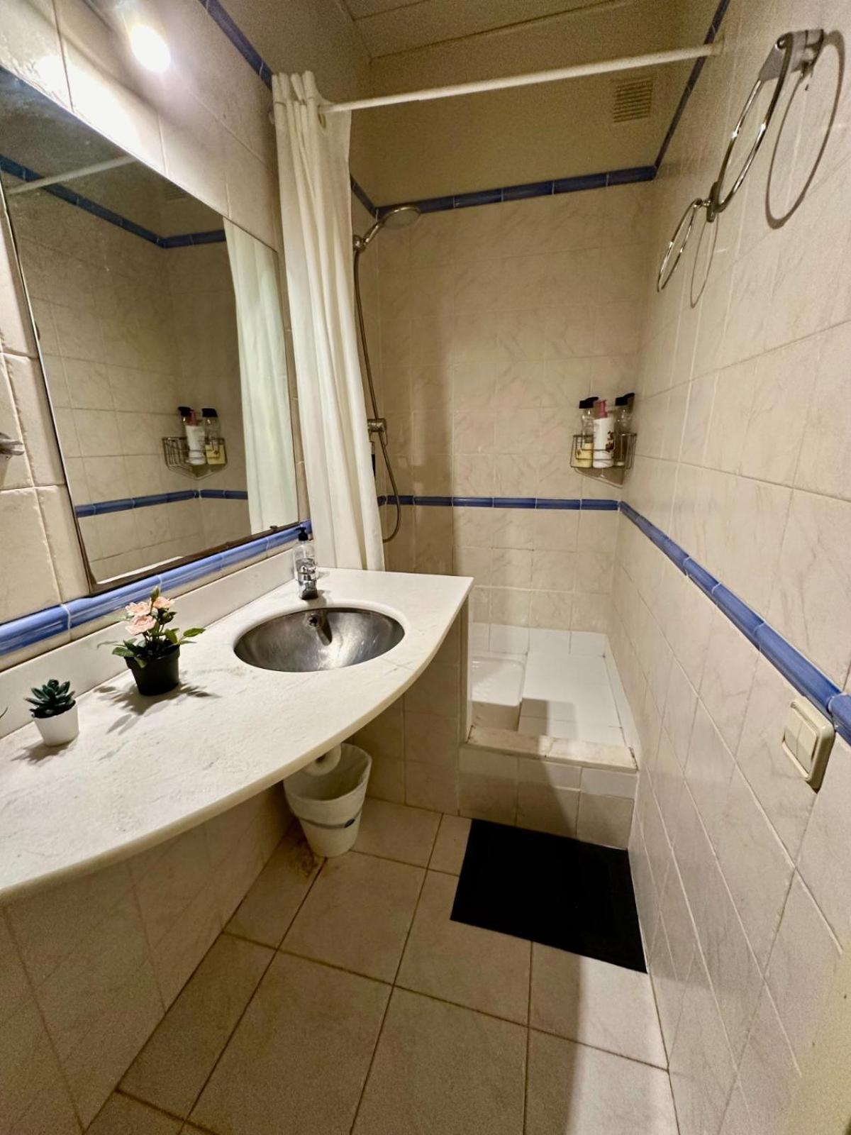 Cervantes 1 Bed & Breakfast